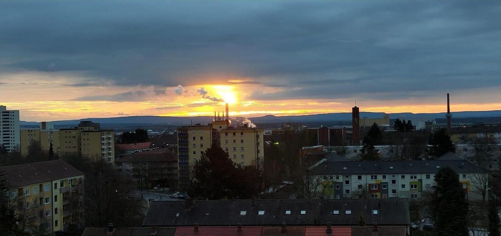 Penthouse "Marc Aurel" - Greatview, Wifi & Netflix Schweinfurt Quarto foto